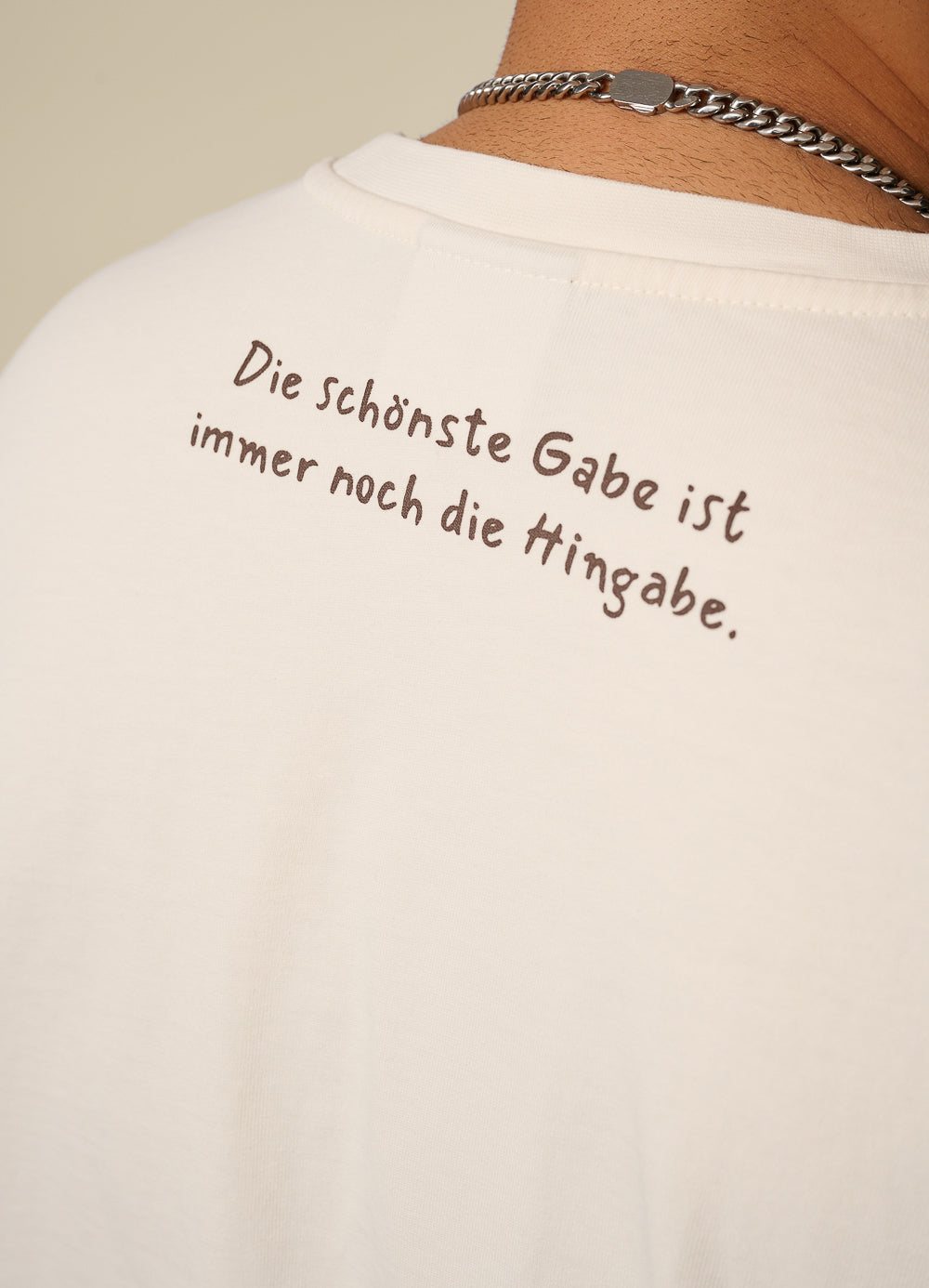 Hingabe - Off White T-Shirt